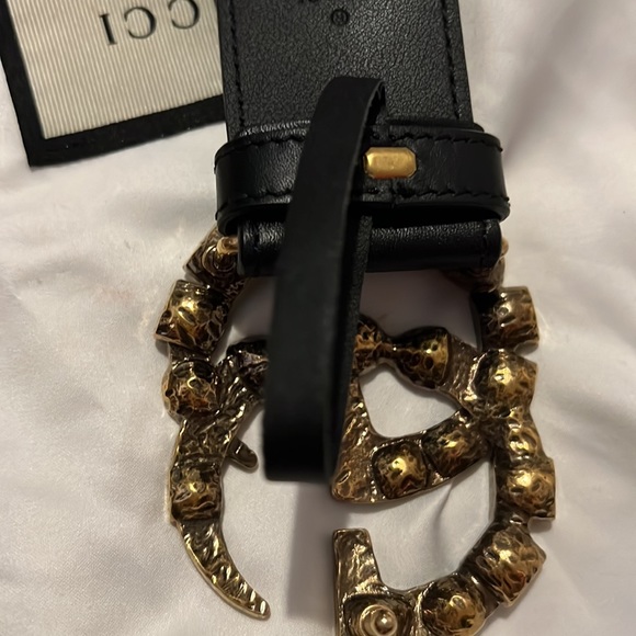 - GUCCi ‼️💎
Leather belt with crystal Double G buckle - Picture 7 of 7